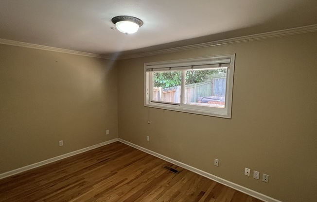12206 NE 106 ST