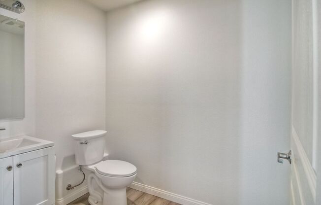 1 bed, 1 bath, 977 sqft, $2,695, Unit 108