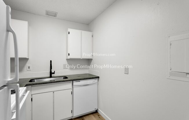 2 beds, 1.5 baths, $1,949