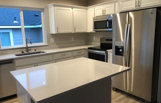 3 beds, 2 baths, $1,895