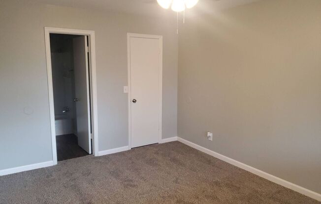 1 bed, 1 bath, 695 sqft, $805, Unit 7810-101