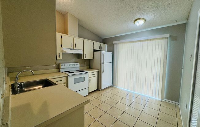 2 beds, 2 baths, $1,499