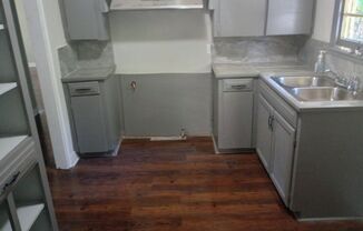 2 beds, 1 bath, $900