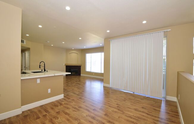 SPECIOUS 2 BED 2 BATH CONDO WITH ATTACHED CAR GRAGAE AT VISTANA