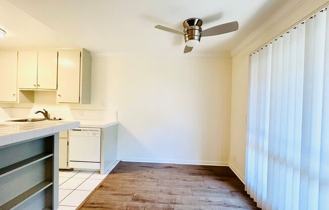 1 bed, 1 bath, $2,195, Unit 3