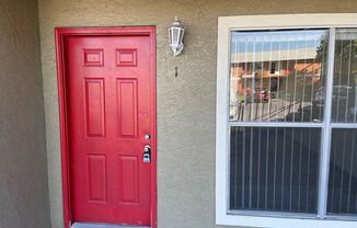 Spacious 2 Bedroom, 1 Bathroom Condo
