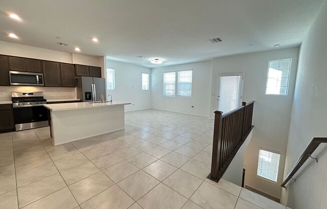 Newly built 3-Bedroom 2-Bathroom Townhouse!