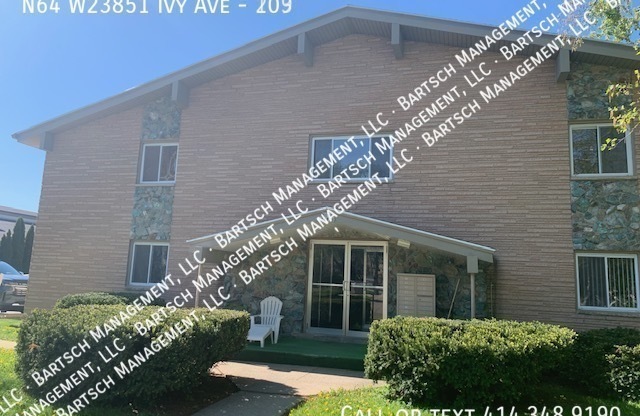 23851 IVY AVE