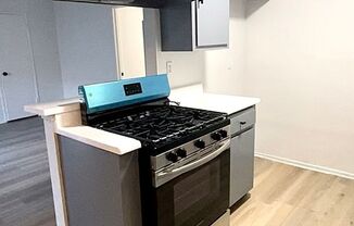 2 beds, 2 baths, 900 sqft, $2,450, Unit 106