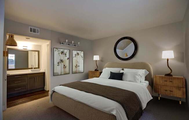 Bedroom With Bathroom View at The Vista at Laguna, Laguna Niguel, 92677