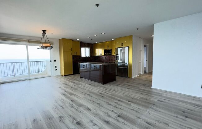 3 beds, 3 baths, $7,000, Unit UNIT 304