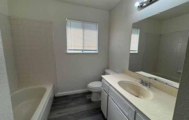 3 beds, 2 baths, $2,300