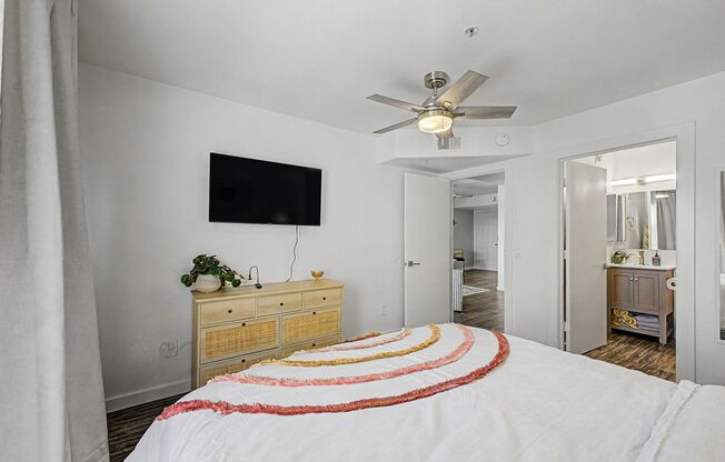 2 beds, 2 baths, 850 sqft, $2,900, Unit 314