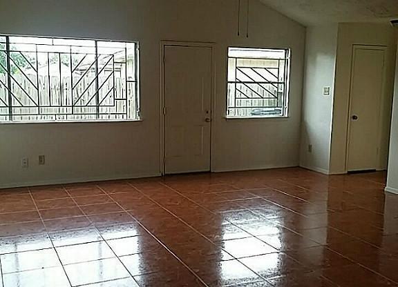 Coming Soon.. 3 bedroom, 2 bath Duplex  Home !