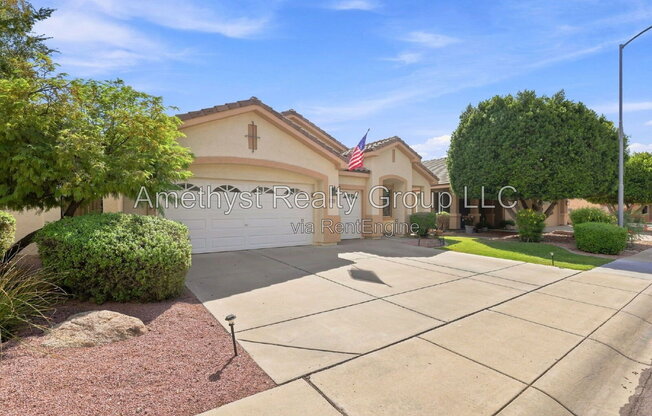 7027 W POTTER DR