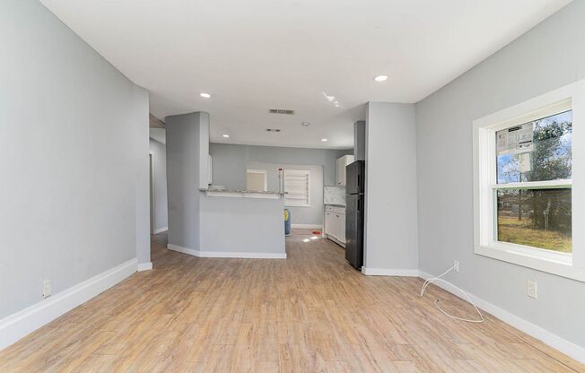 Spacious 4-Bedroom Home in Prime Dallas Location Near Transit, Schools & Downtown Access