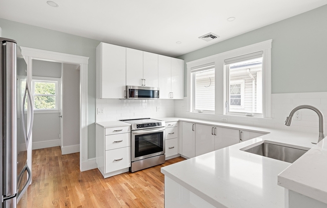 706 MT AUBURN ST