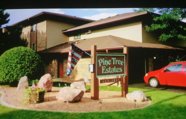 2 beds, 1 bath, 850 sqft, $1,049.99, Unit 2840-07