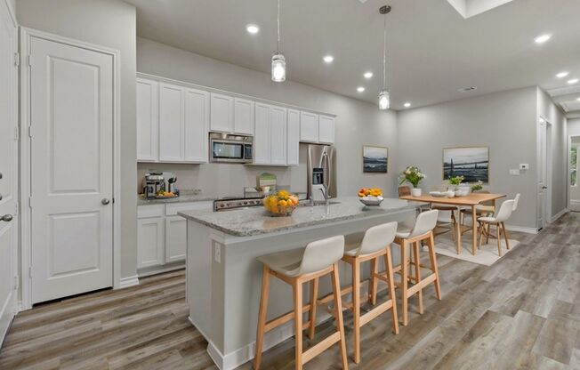 3 beds, 2.5 baths, 1,225 sqft, $1,950, Unit Sai Mnr 127-102