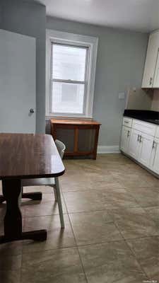 3 beds, 1 bath, $2,600