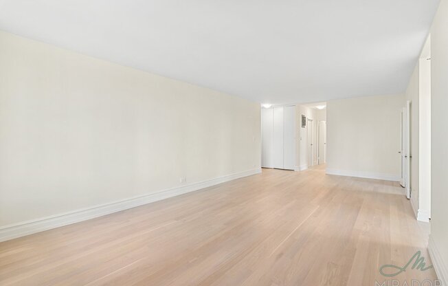 3 beds, 3 baths, $12,500, Unit 26G