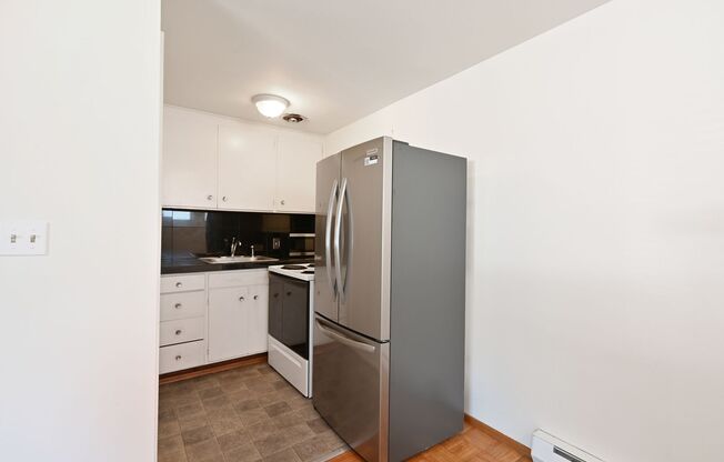 1 bed, 1 bath, $1,750