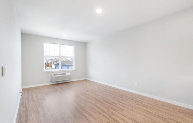 1 bed, 1 bath, 822 sqft, $2,040, Unit 4403