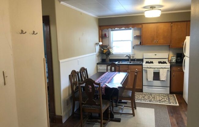 Flexible Lease Terms Near UW Hospital