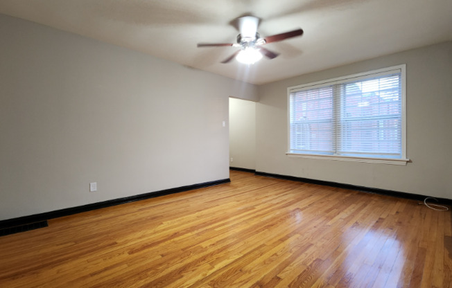 1019 SANFORD AVE
