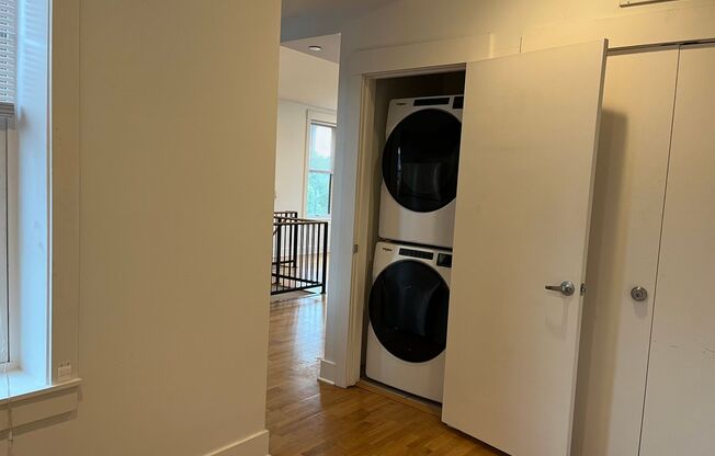 1 bed, 1 bath, 600 sqft, $1,695, Unit 7