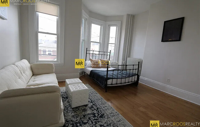 128 WASHINGTON AVE