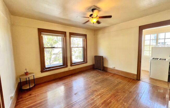 Studio, 1 bath, 400 sqft, $1,050