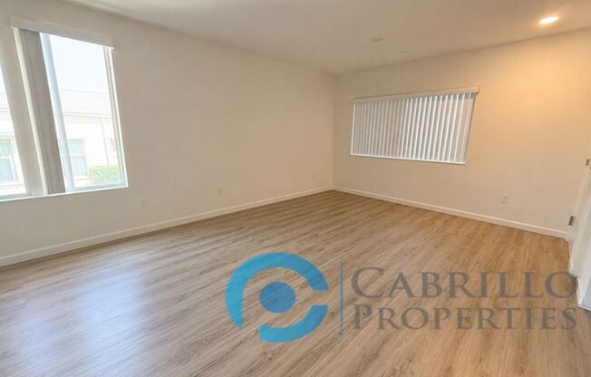 2 beds, 2 baths, 914 sqft, $3,395, Unit 310