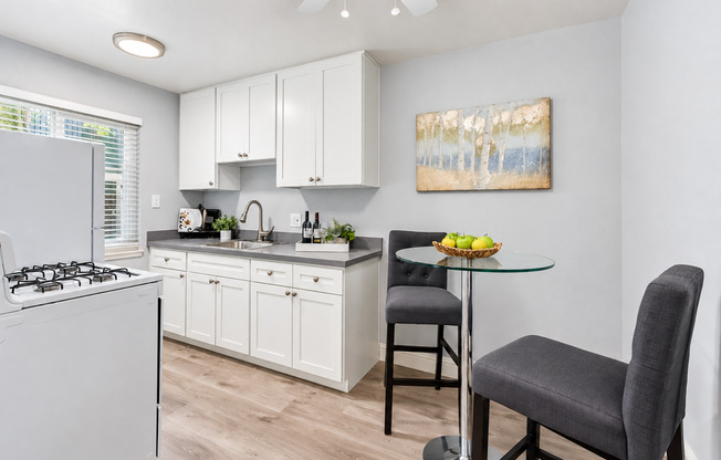 Sunset Crossings Apartments