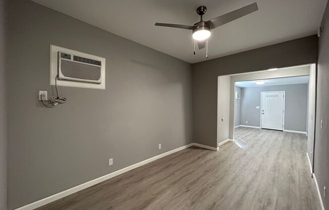 3 beds, 1 bath, $1,250