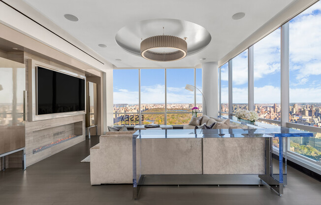 5 beds, 6.5 baths, 5,475 sqft, $170,000, Unit 53B