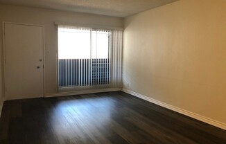 2 beds, 2 baths, 1,000 sqft, $2,295, Unit 8