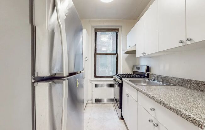 Fully Renovated 1 Bedroom 1 Bathroom  Available