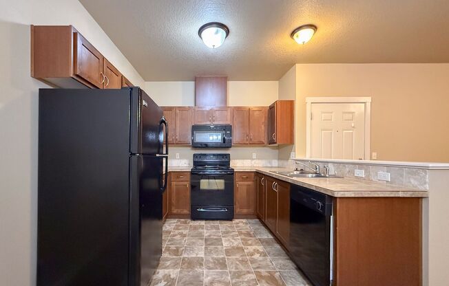 2 beds, 2 baths, 1,090 sqft, $1,600, Unit 519-07