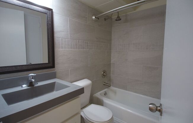 1 bed, 1 bath, 620 sqft, $1,205, Unit 111