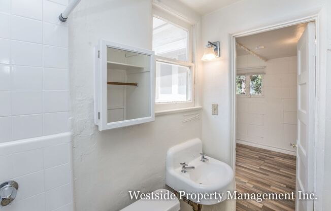 2219 3 ST