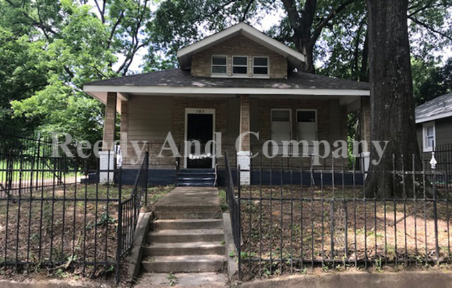 797 CARSON ST