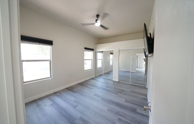 2 beds, 2 baths, $1,550, Unit Building 10