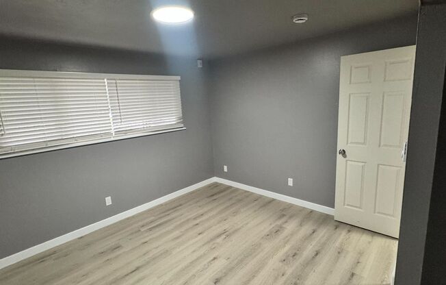 2 beds, 1 bath, 765 sqft, $1,925, Unit Unit 06