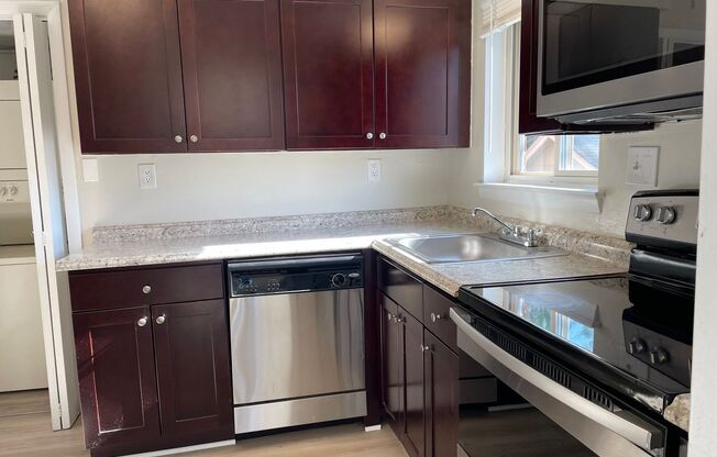 2 beds, 2 baths, 1,107 sqft, $1,495, Unit BC05-2B