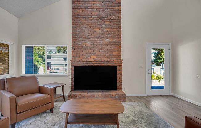 2 beds, 1.5 baths, 1,050 sqft, $2,049, Unit 214-774C