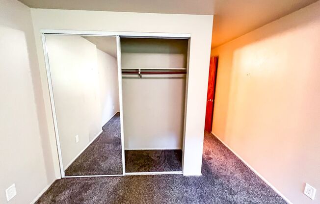 3 beds, 2 baths, 1,390 sqft, $3,095, Unit 401