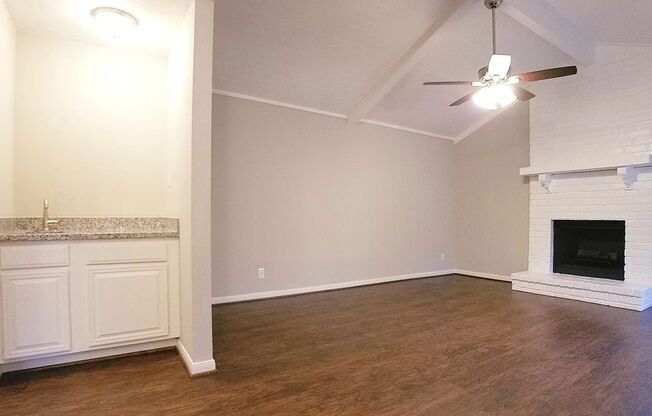 3523 MAYFIELD OAKS LN