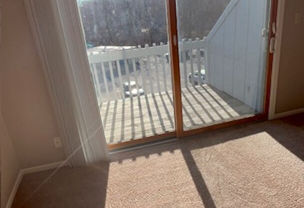 1 bed, 1 bath, 615 sqft, $839, Unit 235