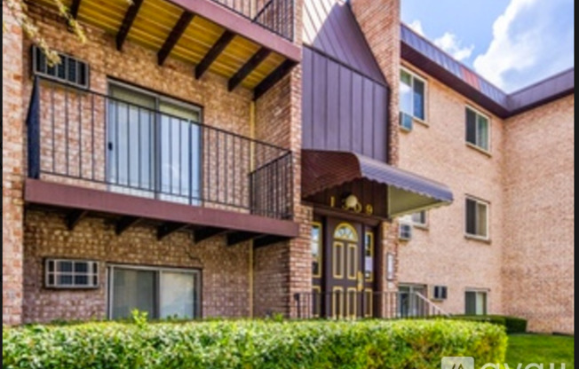 1309 SIR GALAHAD LN